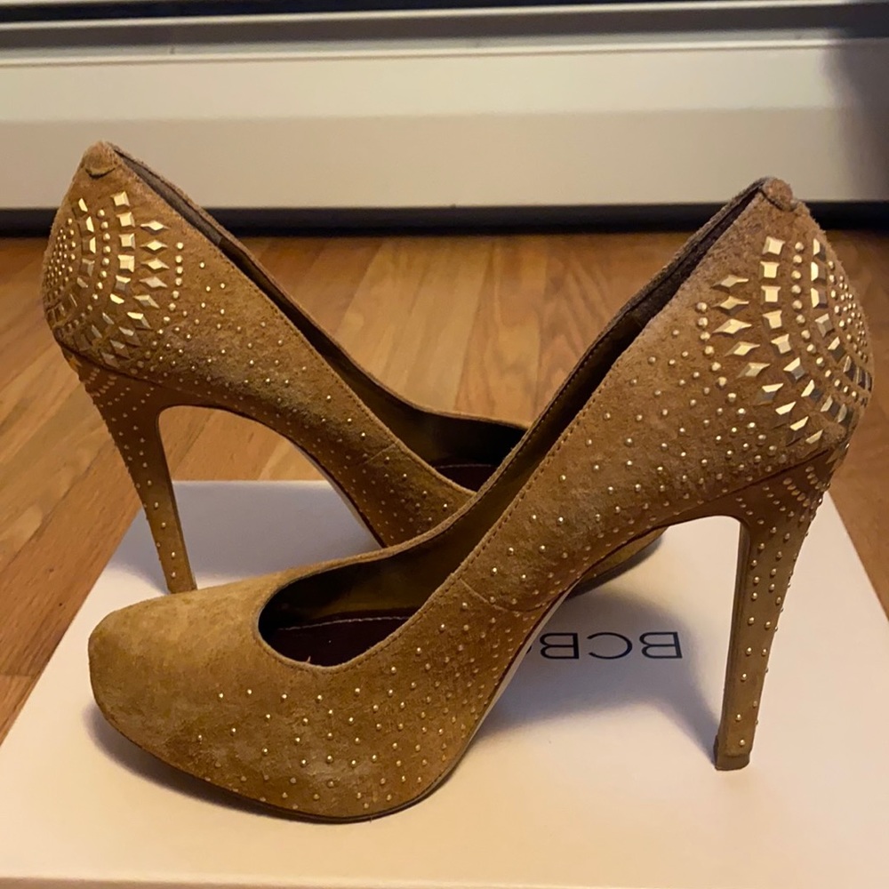 ▫️BCBG Heels